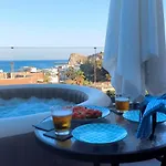 Royal Luxury